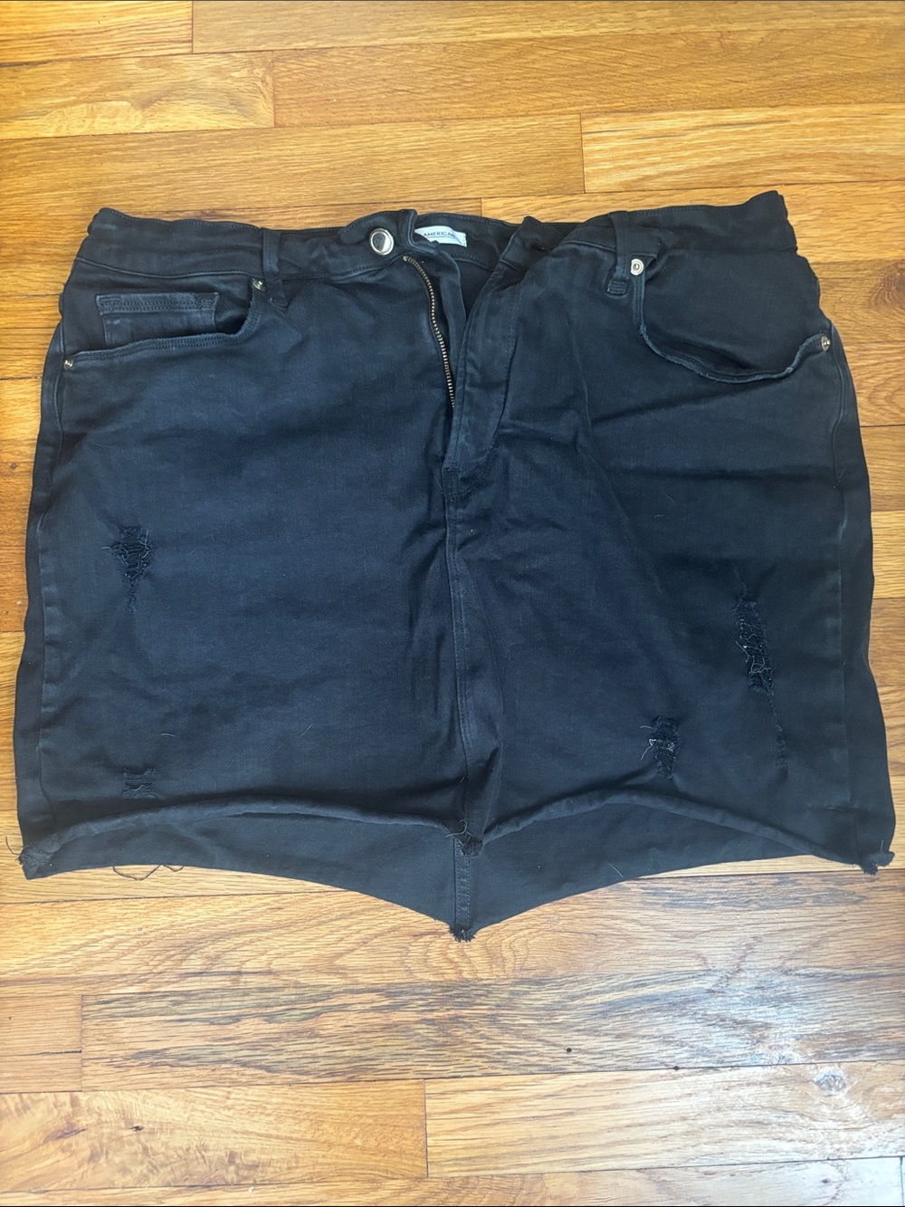 Black Distressed women’s skirt. Good American size 16